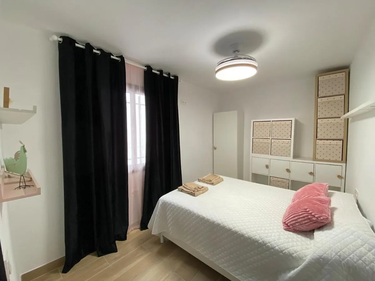 Apartment Apartmento Carmen Viejo, Centro Sanlucar de Barrameda Spain